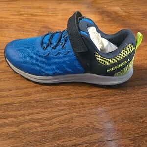 Merrell Kids Blue and Neon Yellow Sneakers